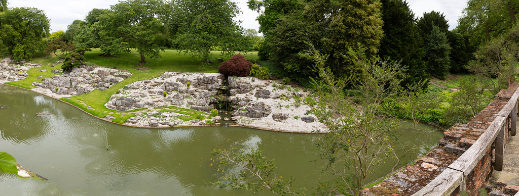 Eltham Palace garden