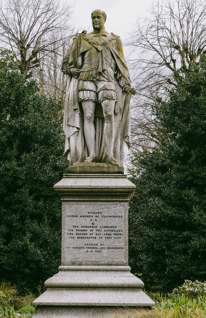 Richard Grosvenor portayed in stone