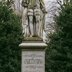 Richard Grosvenor portayed in stone