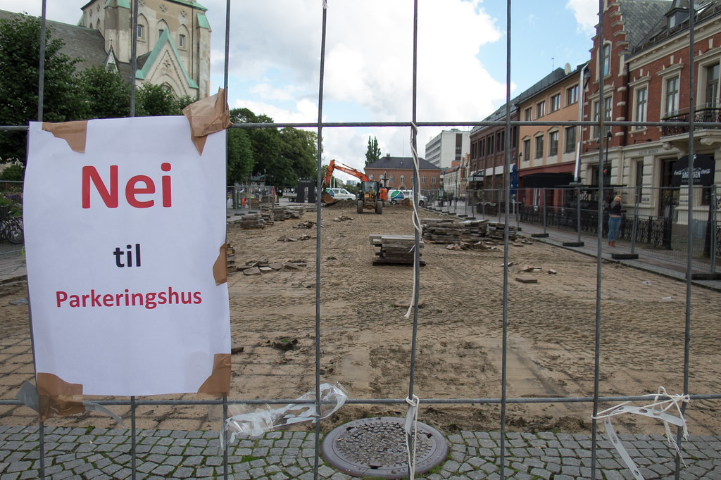 Nei til parkeringshus