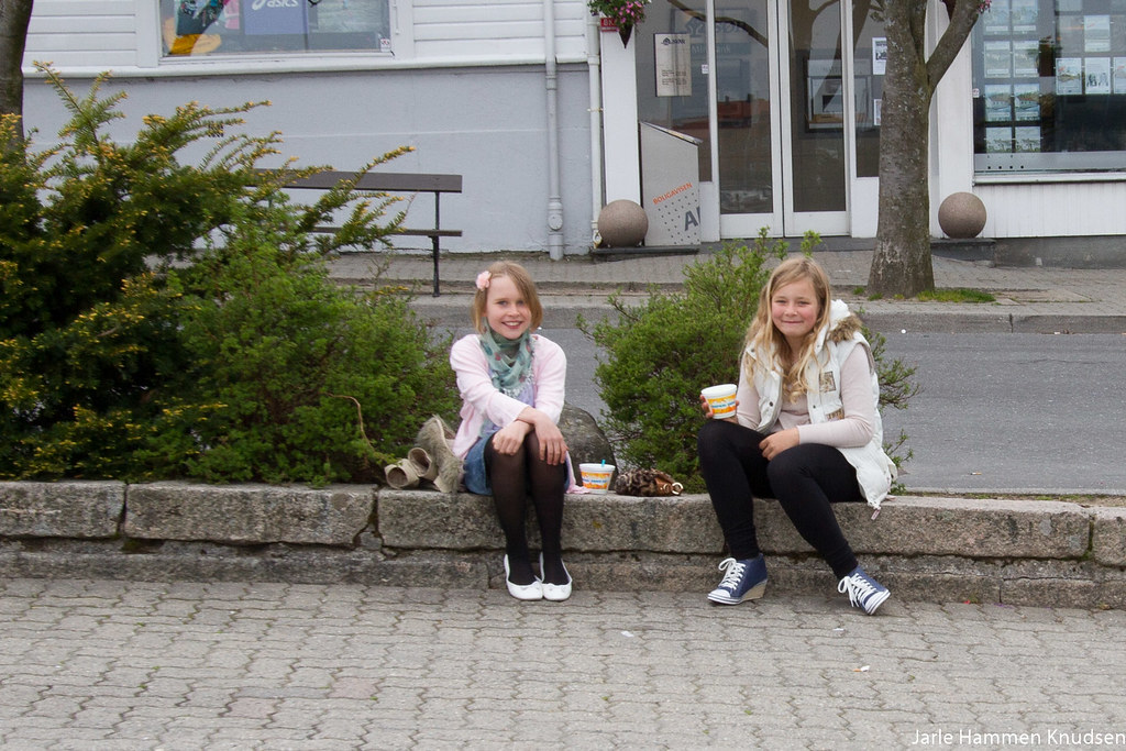 To små frøkener som ville bli fotografert