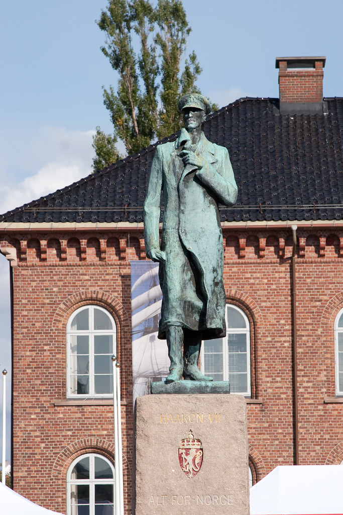 Haakon VII på Øvre Torv, Kristiansand